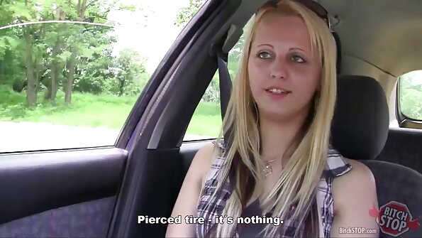 Ukrainische blonde Hure wird ins Arschloch gefickt