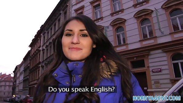 Heißes Date mit der atemberaubenden MILF Tamara Grace