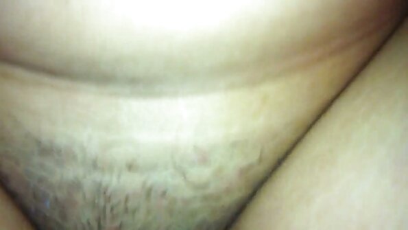 Eva Lovia behöver inspiration så hon får DP'er hårt