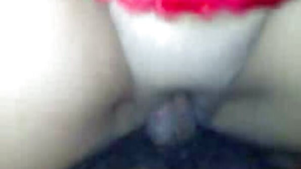 Två kåta amatör horor lesbiska ut det