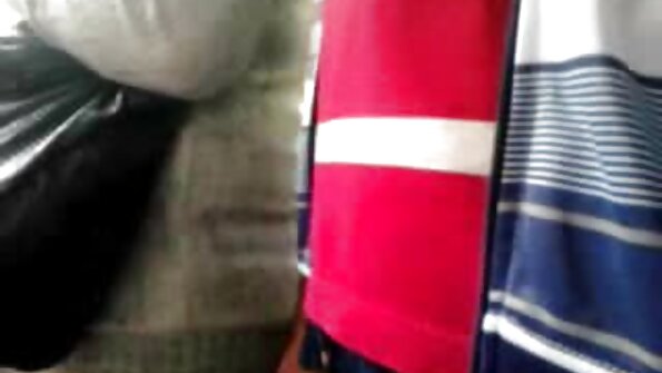 Die süße Hure Dolly Leigh reitet leidenschaftlich ihren Lover