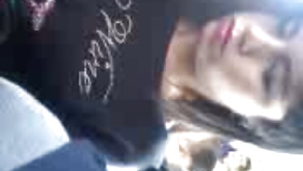 Stella und Grace sind mit seinem großen Schwanz zusammen