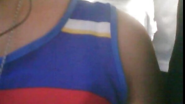 Rödhårig Jayden Cole tränar härliga Darcia Dolce