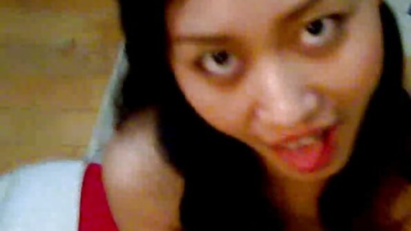 Blond puma Khloe Kapri dubbel i lag med BBCs